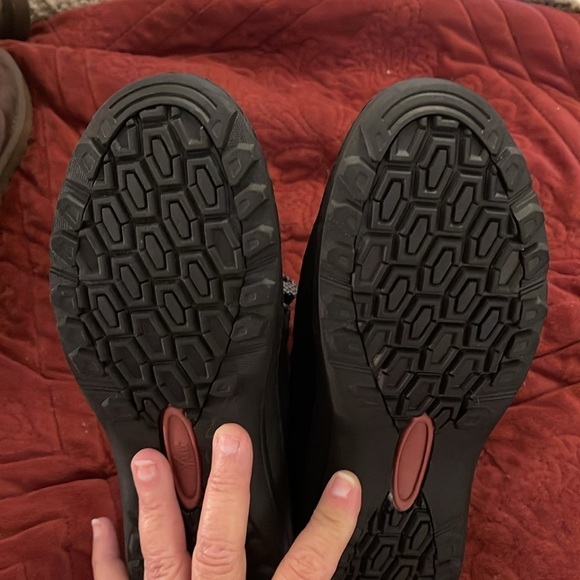 YUU ABALEE STYLE Black water resistant winter boots, women’s 8.5M suede leather‎ - Picture 9 of 12